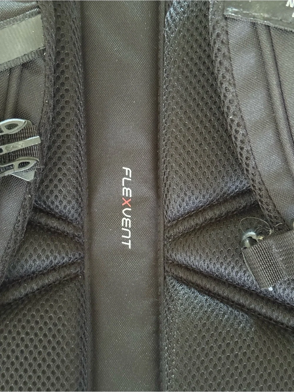 The North Face Groundwork Backpack Black Laptop Bag DISH Protect FlexVent